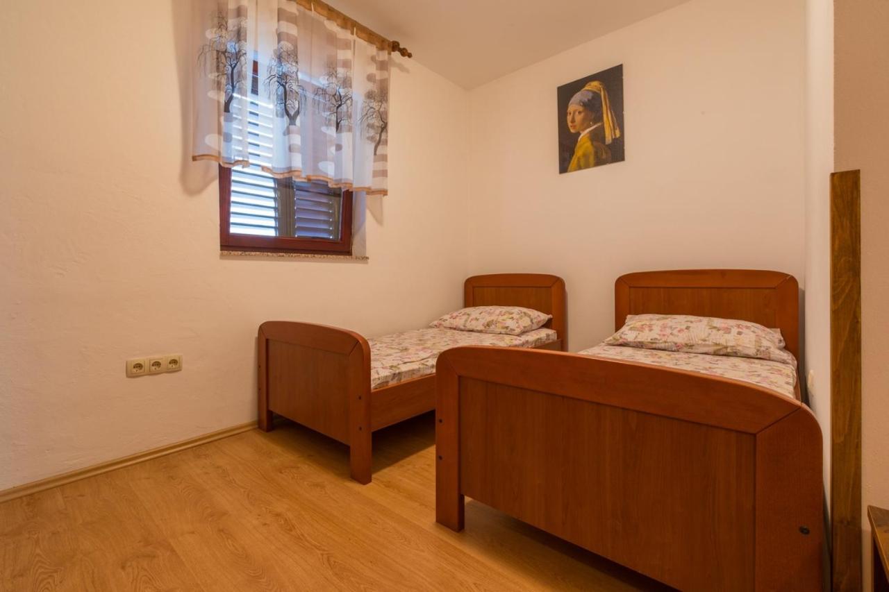 Apartments With A Parking Space Crikvenica - 5493 Exterior foto